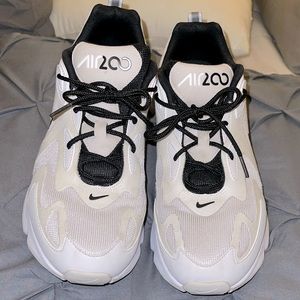 Nike AirMax 200